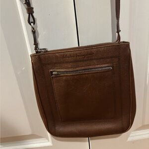 Vintage Salvatore Ferragamo Tan Leather Shoulder Bag/crossbody